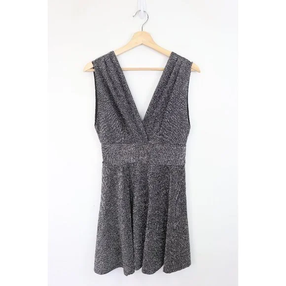 NWT Fraiche by J Metallic Shimmer Deep V-Neck Fit & Flare Minidress Silver Black - Picture 3 of 8